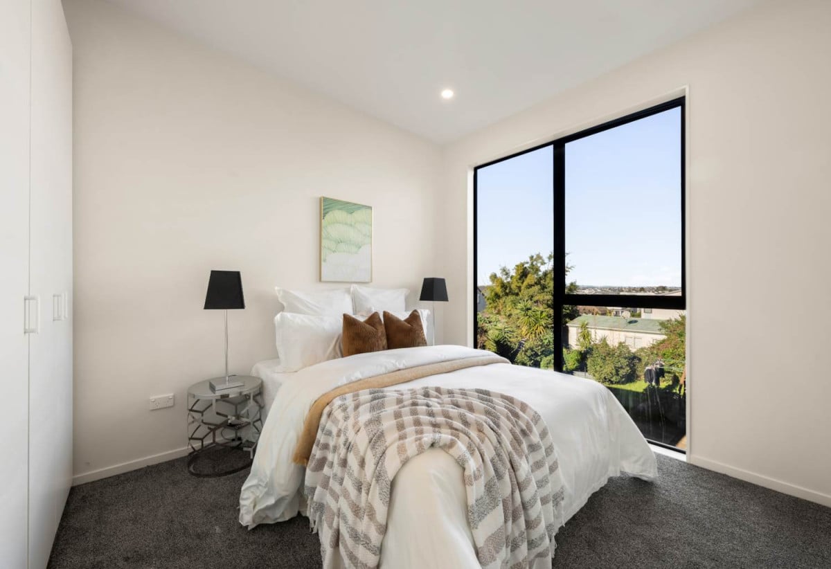 10 Years Stamford warranty, Brandnew standalone 4 beds 2.5 baths home with garage, 24 Elstree Avenue, Glen Innes, Auckland