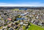 905m2 section with RC approved for eight-unit townhouse, 3 beds 2 baths house with garage, 498 Swanson Road, Ranui, Auckland