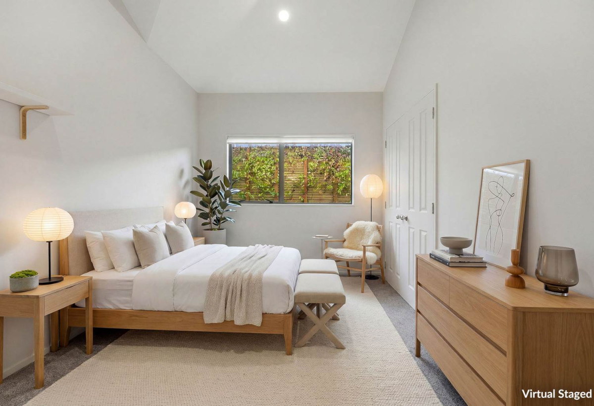 Unbeatable Views & Newly Renovated, 817m2 section, 3 beds + study 2 baths house with double garage, 825 East Coast Road, Browns Bay, Auckland