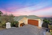Unbeatable Views & Newly Renovated, 817m2 section, 3 beds + study 2 baths house with double garage, 825 East Coast Road, Browns Bay, Auckland