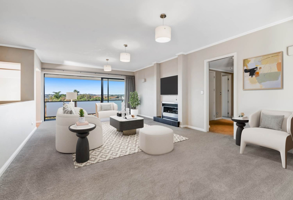 Concrete Construction, Space & Privacy, 621m2 section, 4 beds (2 ensuites) 3 baths house with double garage, Two master suites (one on each level), 0.4 km to Orewa Primary School, 21 Bayview Park Lane, Orewa, Auckland