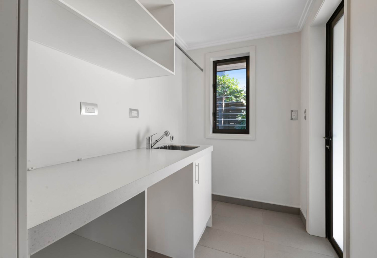 Concrete Construction, Space & Privacy, 621m2 section, 4 beds (2 ensuites) 3 baths house with double garage, Two master suites (one on each level), 0.4 km to Orewa Primary School, 21 Bayview Park Lane, Orewa, Auckland