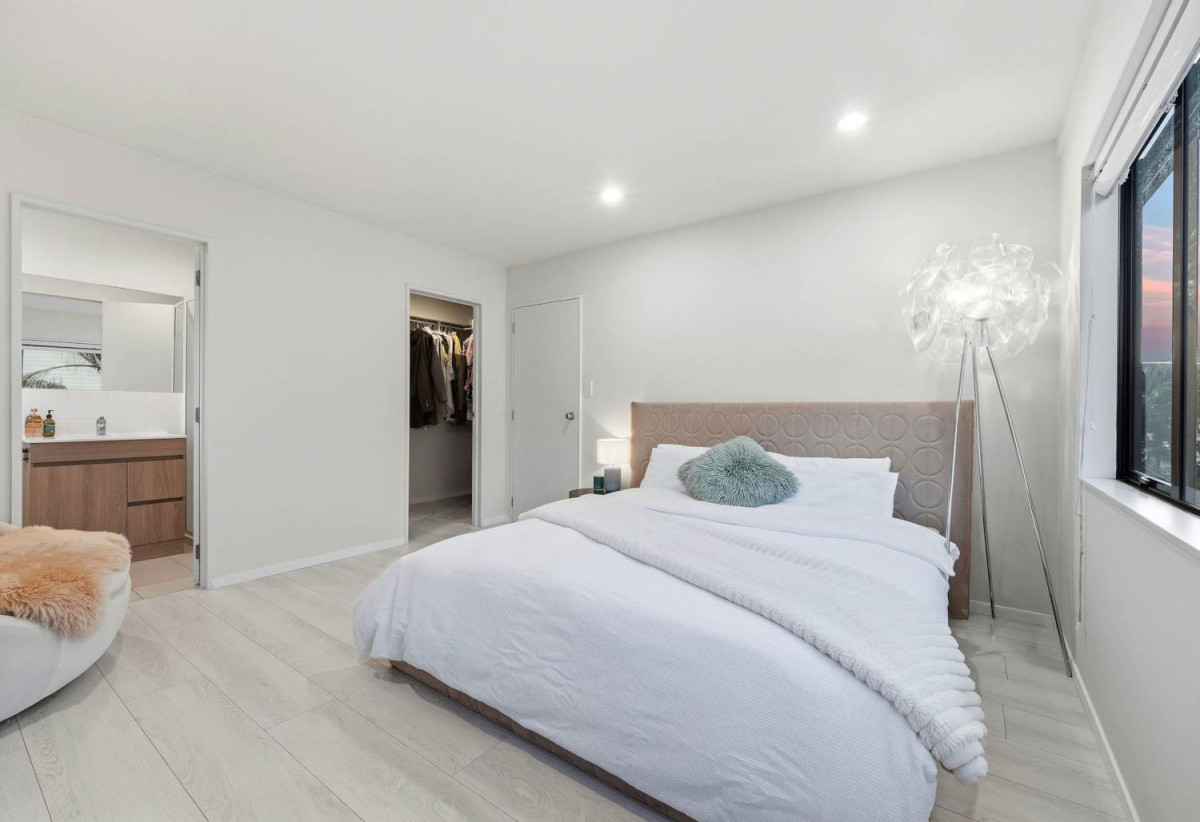 Rangi Zone & Newly Renovated, 3 beds 2.5 baths home with double garage, 40/22 Northcross Drive, Albany, Auckland