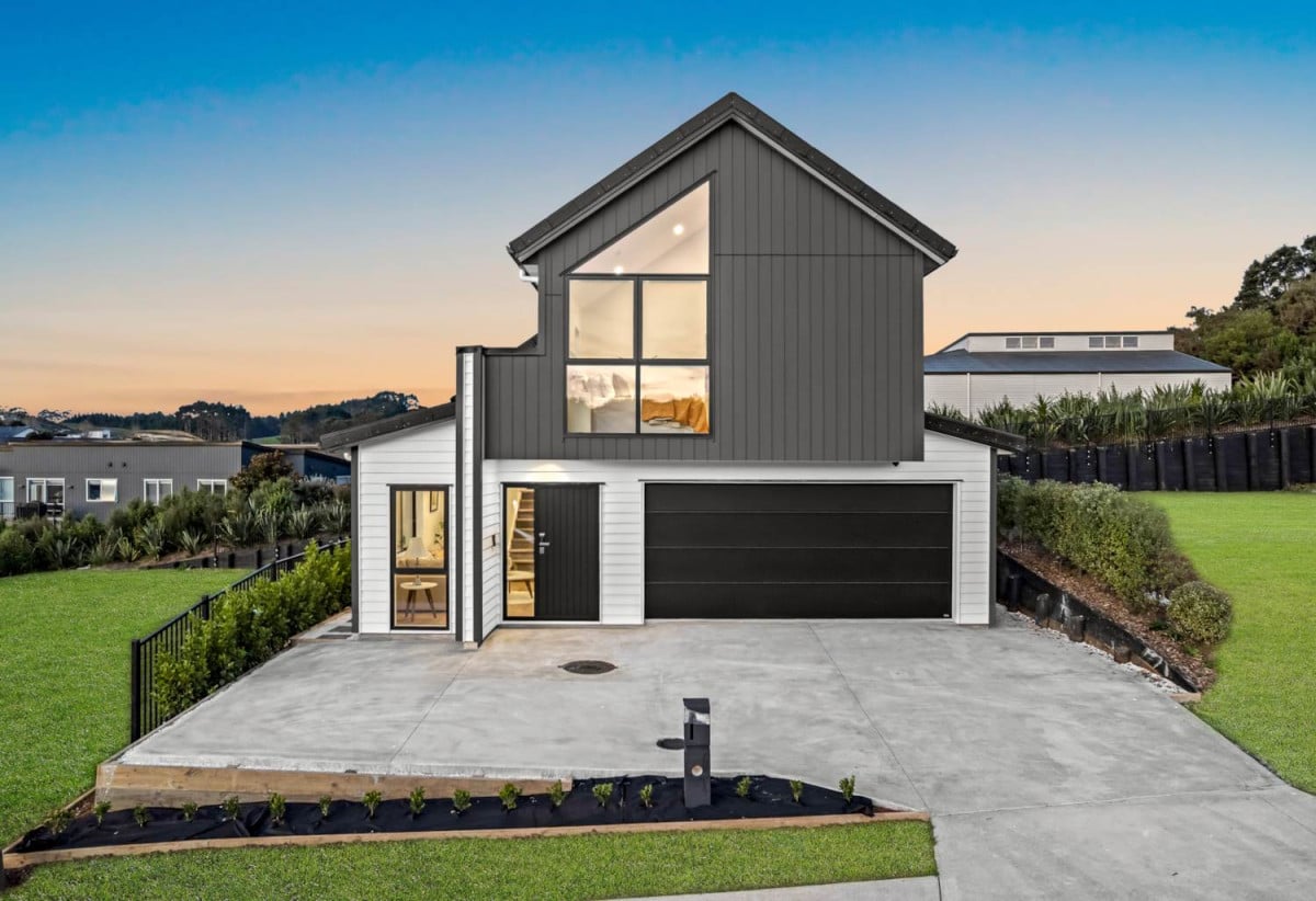 2 kitchens, 5 beds 3.5 baths house with double garage, A versatile self-contained accommodation wing with its own living area, 1 bed, 1 bath and private external entrance, 61 Rongoa Maori Way, Pukekohe, Auckland