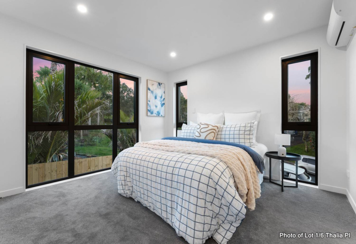 Brandnew standalone 3 beds 2.5 baths home with garage, 0.8 km to Target Road School, Lot 1-4/6 Thalia Place, Totara Vale, Auckland