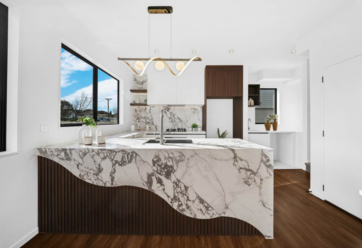 Brandnew 4 beds 3 baths home with garage, 0.4 km to Papatoetoe Central School, 5/39 Central Avenue, Papatoetoe, Auckland