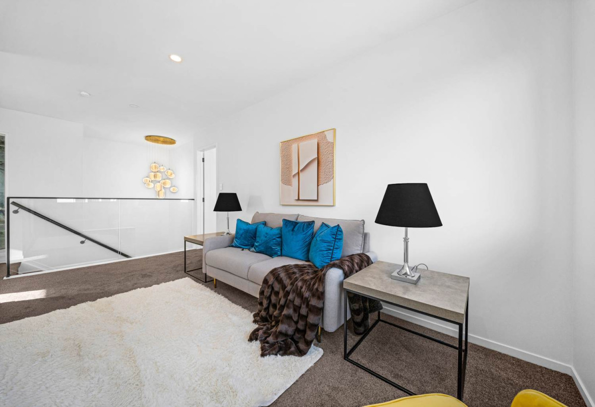 Brandnew 4 beds 3 baths home with garage, 0.4 km to Papatoetoe Central School, 5/39 Central Avenue, Papatoetoe, Auckland