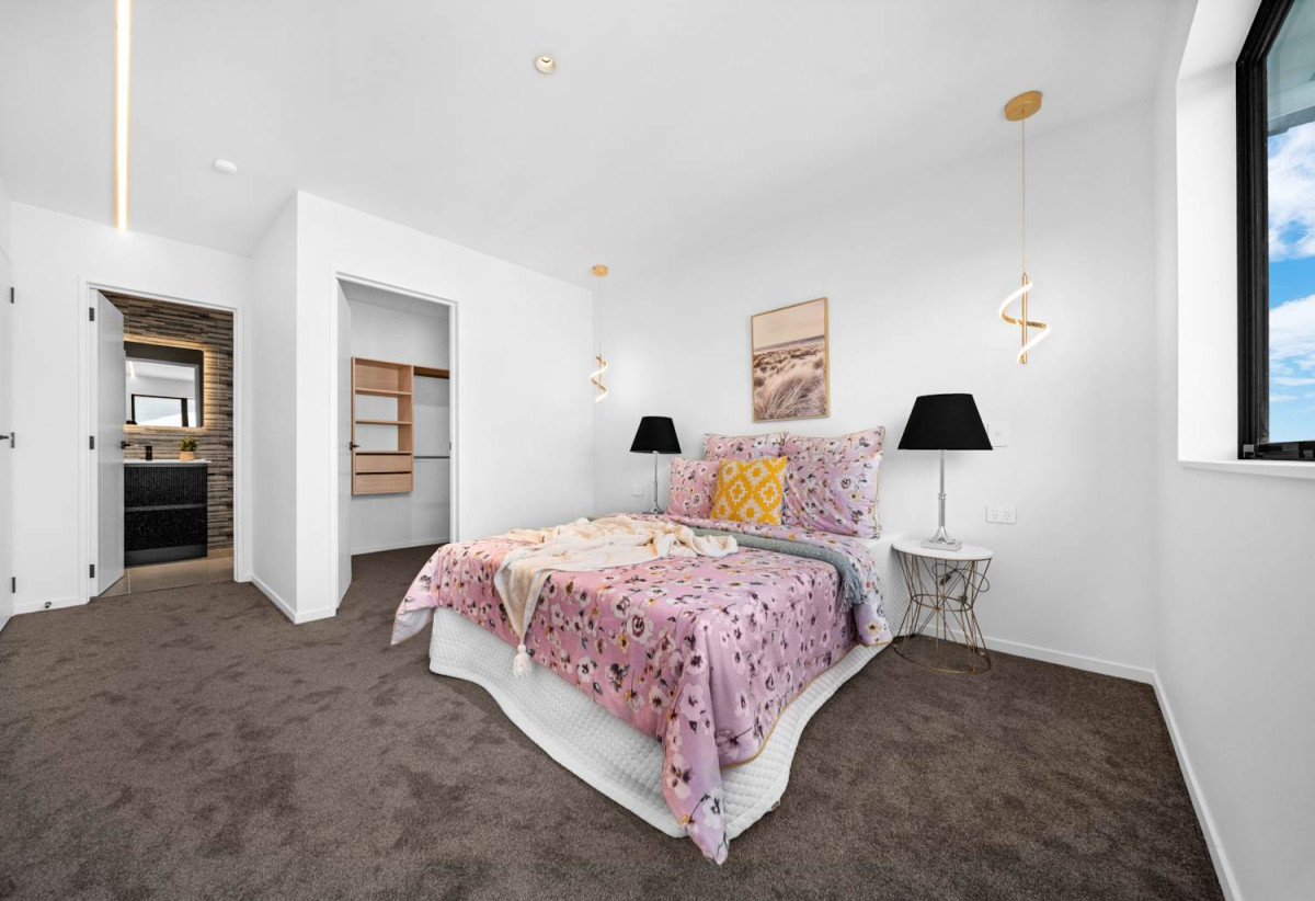 Brandnew 4 beds 3 baths home with garage, 0.4 km to Papatoetoe Central School, 5/39 Central Avenue, Papatoetoe, Auckland