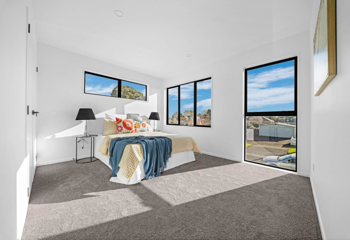 Brandnew 4 beds 3 baths home with garage, 0.4 km to Papatoetoe Central School, 5/39 Central Avenue, Papatoetoe, Auckland