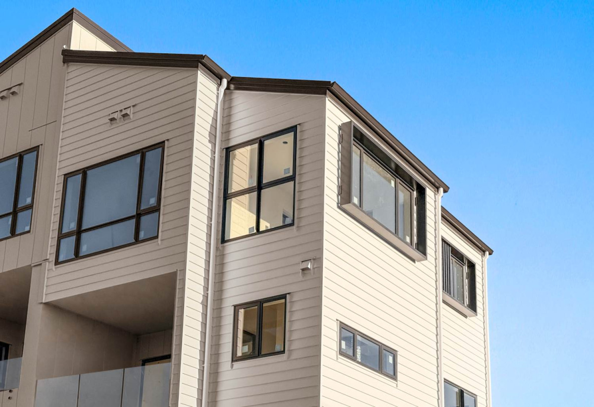 129m2 Brandnew freehold 3 beds 2.5 baths home with garage, 69 Archers Road, Glenfield, Auckland