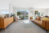 517m2 section, Brick and tile 5 beds 2 baths house with double garage, 0.4 km to Ormiston Junior College, 61 Salford Crescent, Flat Bush, Auckland