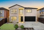 2 kitchens, 305m2 Brick and tile 6 beds (4 ensuites) 5.5 baths house with double garage and 2 beds granny, 1.8 km to Ormiston Junior College, 10 Demeter Street, Flat Bush, Auckland
