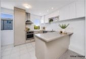 Botany Downs Secondary College zone, Walk to Botany Town Centre – Vacant & Ready, Renovated, 2 beds 1 bath apartment with car park, 6/36 Opito Way, East Tamaki, Auckland