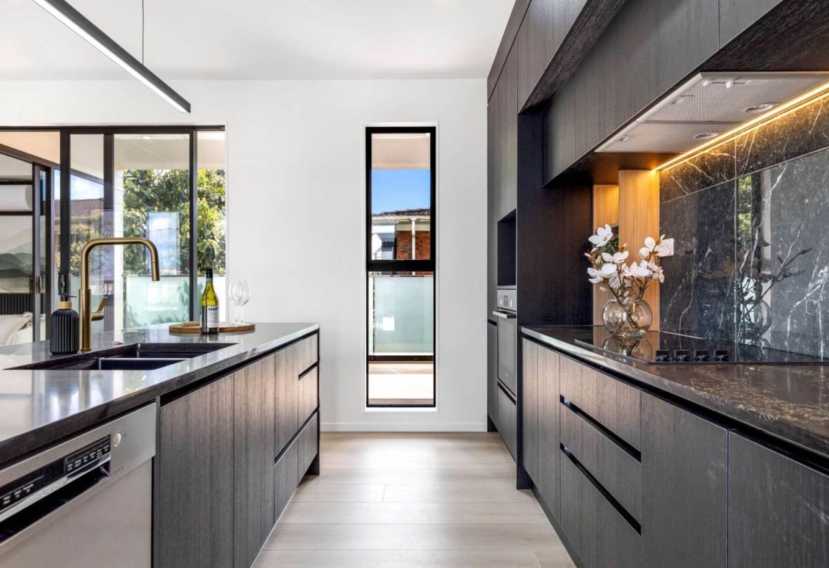 Double Grammar Zone, 10-Year Master Build Guarantee, Brandnew freehold 4 beds (2 ensuites) 3.5 baths home with garage, 1 ensuite ground floor, move-in ready, zoned for Epsom Girls’ Grammar School and Auckland Grammar, 3/568 Manukau Road, Epsom, Auckland