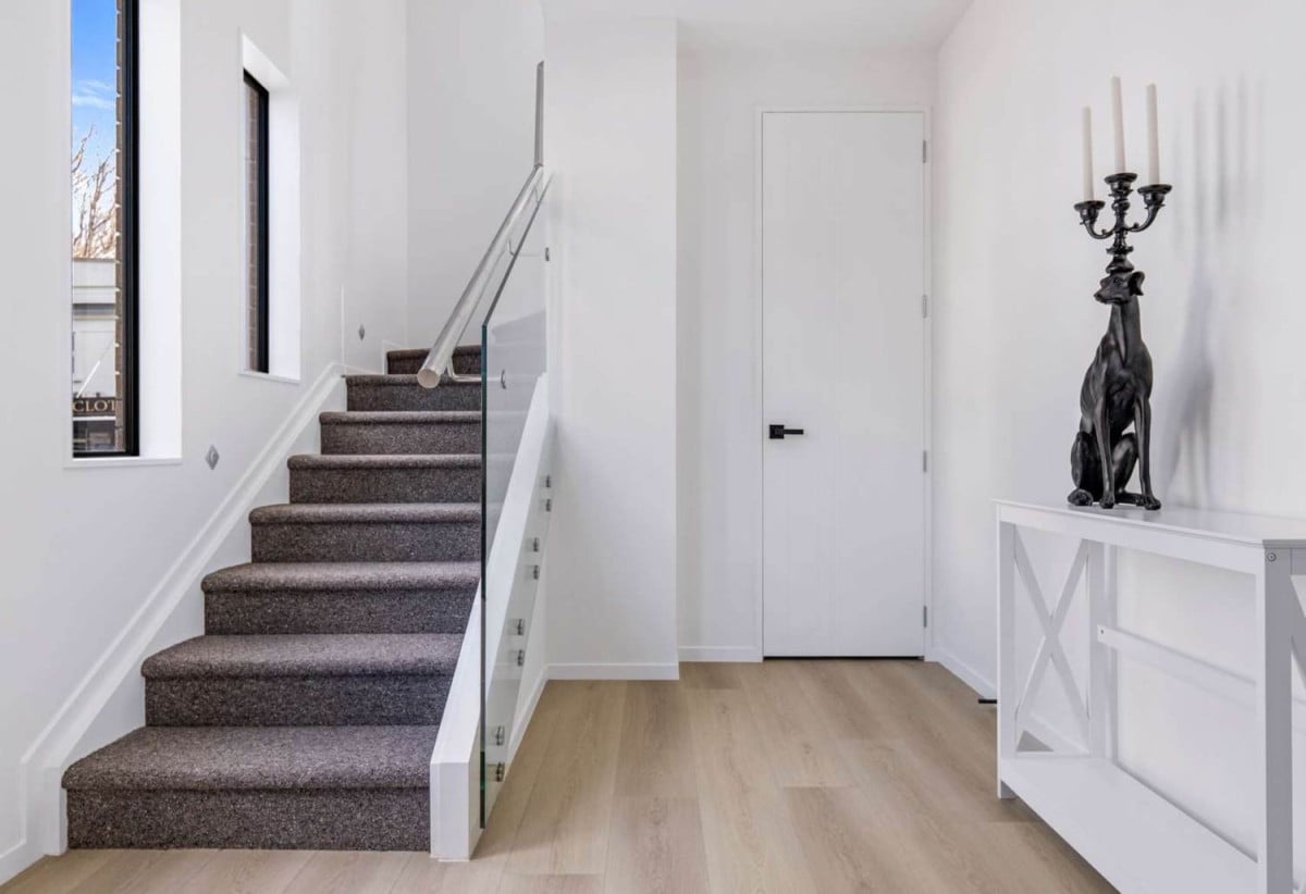 Double Grammar Zone, 10-Year Master Build Guarantee, Brandnew freehold 4 beds (2 ensuites) 3.5 baths home with garage, 1 ensuite ground floor, move-in ready, zoned for Epsom Girls’ Grammar School and Auckland Grammar, 3/568 Manukau Road, Epsom, Auckland