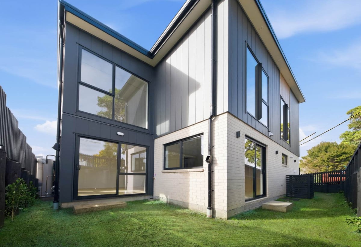 10 Years Stamford warranty, Brandnew standalone 4 beds 2.5 baths home with garage, 24 Elstree Avenue, Glen Innes, Auckland