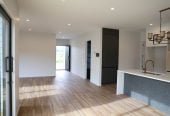 2 Kitchens, Brandnew 4 beds 3 baths house with double garage and 1 bed granny, 67 Bellfield Road, Opaheke, Auckland