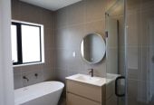2 Kitchens, Brandnew 4 beds 3 baths house with double garage and 1 bed granny, 67 Bellfield Road, Opaheke, Auckland