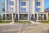 178m2 Brandnew 5 beds (2 ensuites) 3.5 baths home with 2 car parks, 141 Bremner Road, Karaka, Auckland