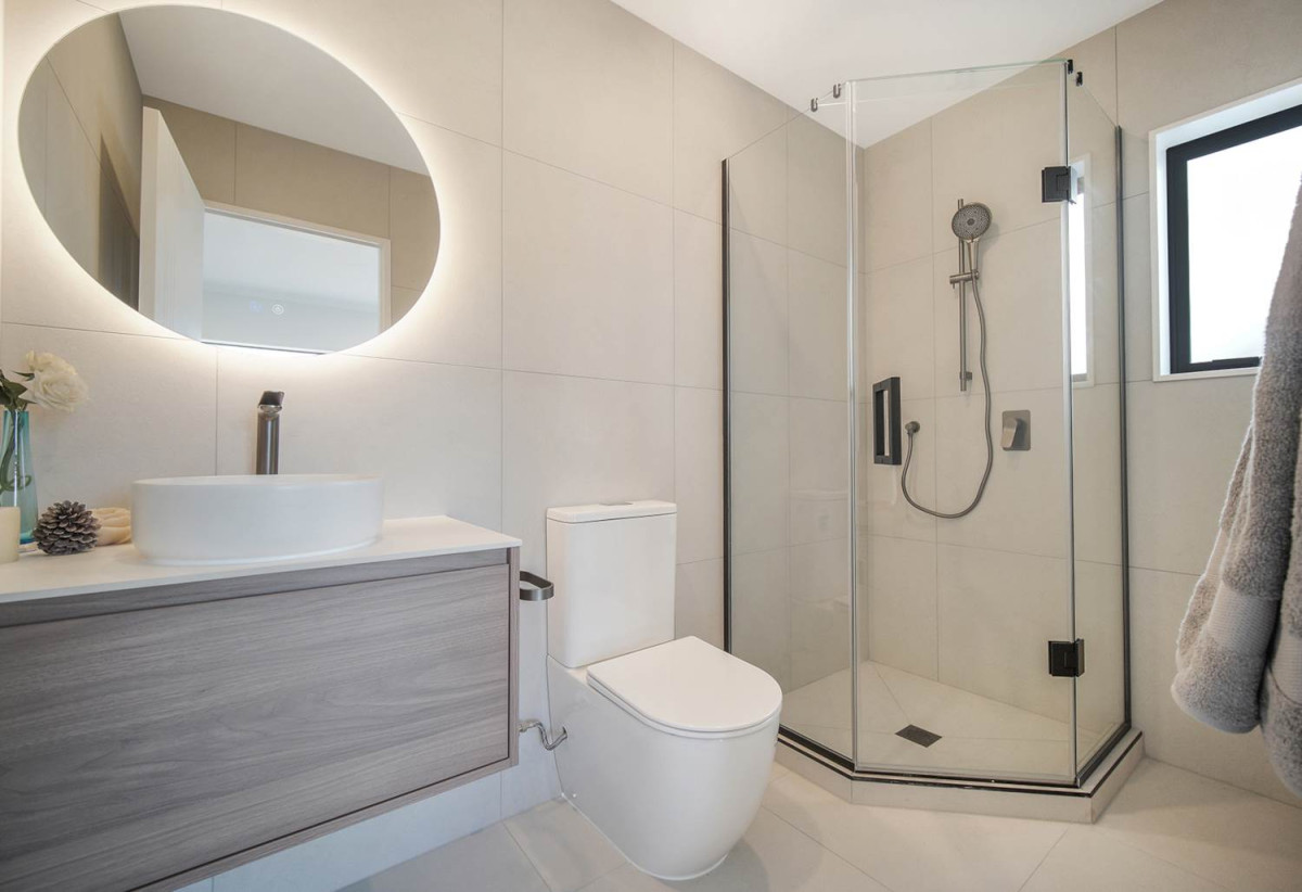 178m2 Brandnew 5 beds (2 ensuites) 3.5 baths home with 2 car parks, 141 Bremner Road, Karaka, Auckland