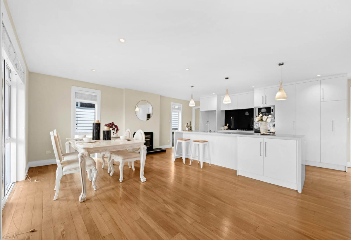 561m2 section, 4 beds 2 baths house with double garage, 60 Blockhouse Bay Road, Avondale, Auckland