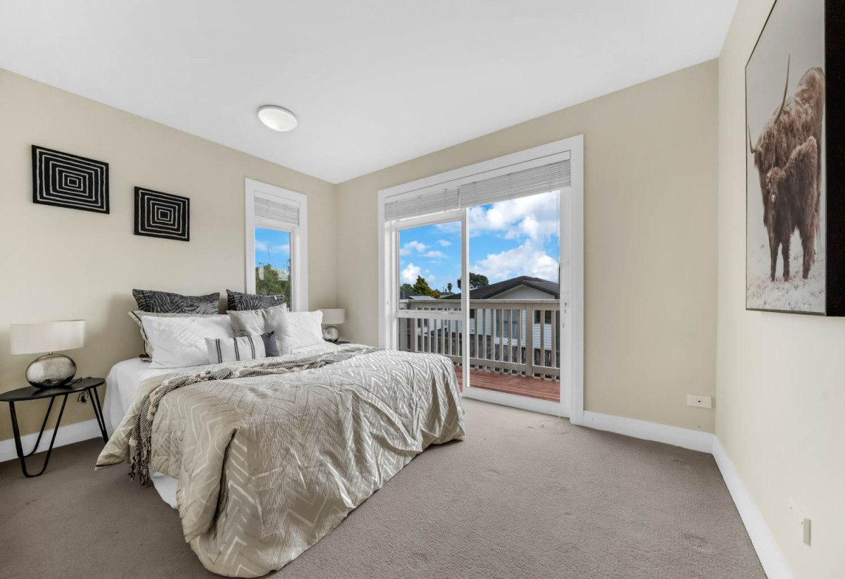 561m2 section, 4 beds 2 baths house with double garage, 60 Blockhouse Bay Road, Avondale, Auckland