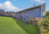 Double Westlake school Zone & Sky Tower Views, 351m2 section, Renovated 3 beds 1 bath house with carport, 2 Flexi rooms downstairs, 7C Nicholson Place, Hillcrest, Auckland