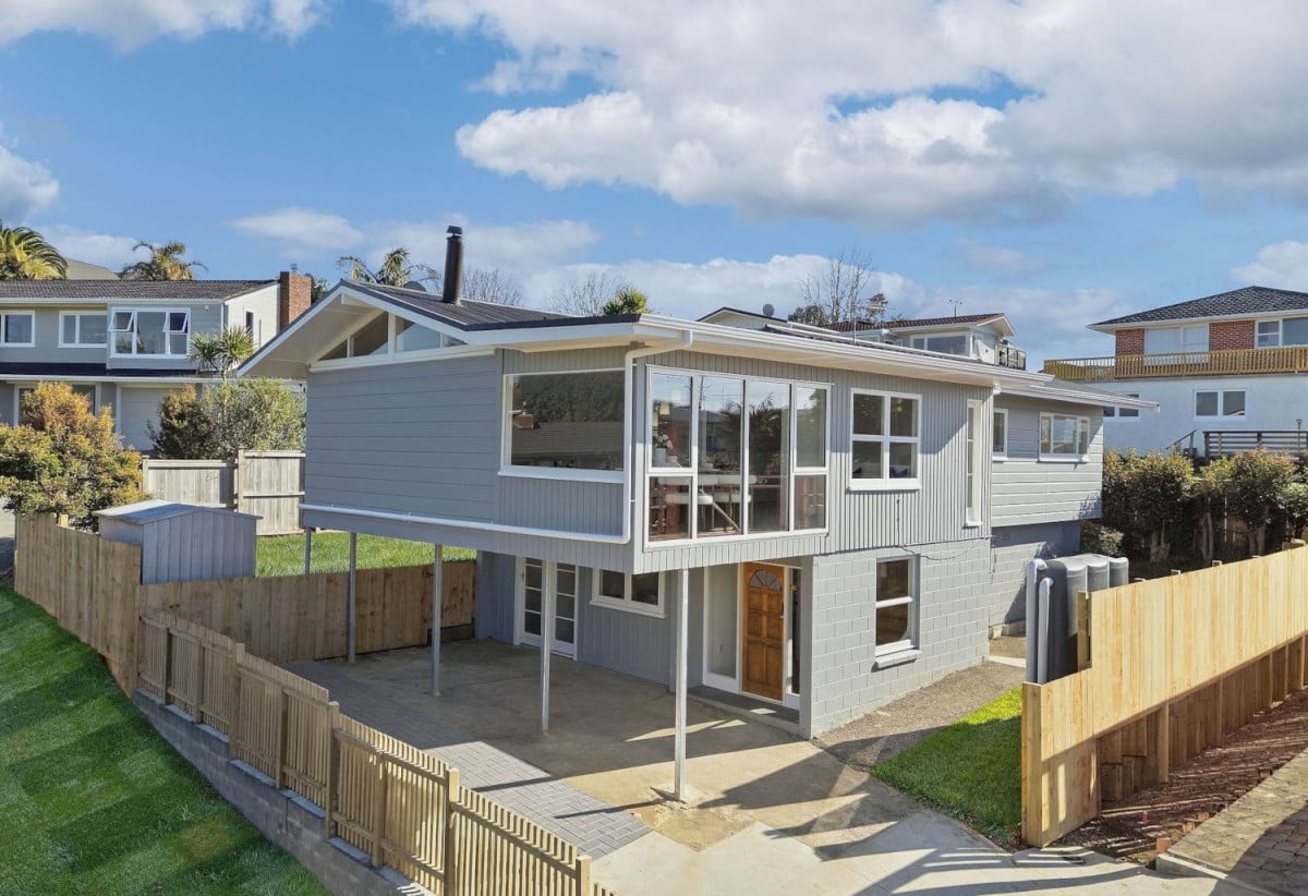 Double Westlake school Zone & Sky Tower Views, 351m2 section, Renovated 3 beds 1 bath house with carport, 2 Flexi rooms downstairs, 7C Nicholson Place, Hillcrest, Auckland
