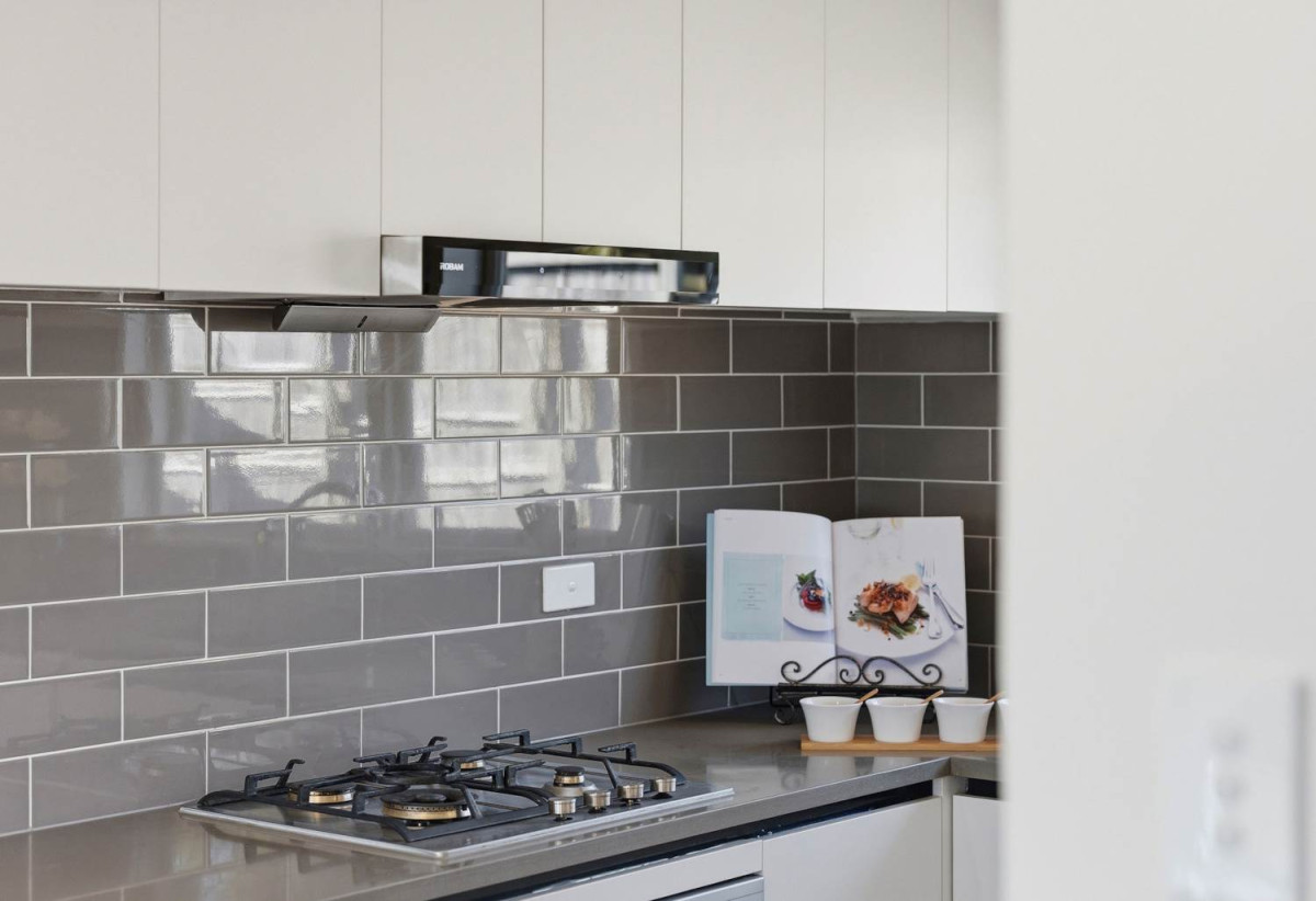 Double Westlake school Zone & Sky Tower Views, 351m2 section, Renovated 3 beds 1 bath house with carport, 2 Flexi rooms downstairs, 7C Nicholson Place, Hillcrest, Auckland