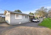 1133m2 section, 4 beds 2 baths house with carport and standalone garage, 97 Panorama Road, Mt Wellington, Auckland