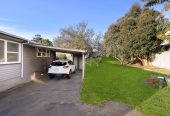 1133m2 section, 4 beds 2 baths house with carport and standalone garage, 97 Panorama Road, Mt Wellington, Auckland