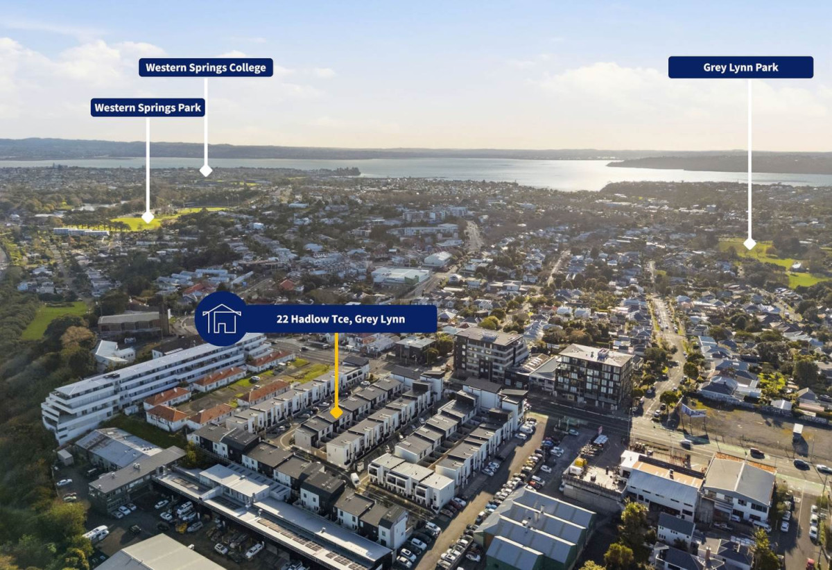 Auckland Girls’ Grammar School zone, Solidly constructed with rendered brick, 2 beds (2 ensuites) 2.5 bath home with car park, 22 Hadlow Terrace, Grey Lynn, Auckland