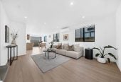 134m2 Freehold 3 beds + study area 2.5 baths duplex home with garage, No bodycorp or Residential Society fees, 7C Walsall Street, Avondale, Auckland