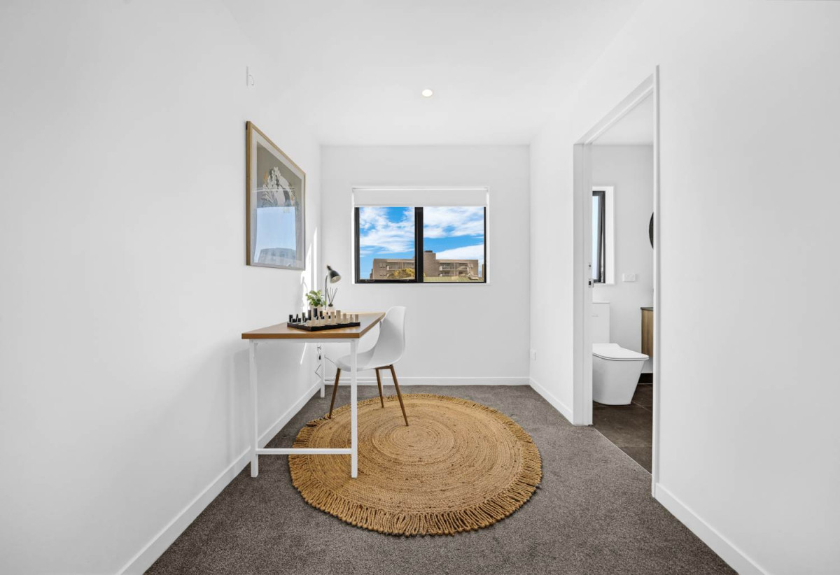 134m2 Freehold 3 beds + study area 2.5 baths duplex home with garage, No bodycorp or Residential Society fees, 7C Walsall Street, Avondale, Auckland