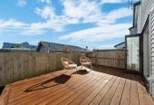 134m2 Freehold 3 beds + study area 2.5 baths duplex home with garage, No bodycorp or Residential Society fees, 7C Walsall Street, Avondale, Auckland