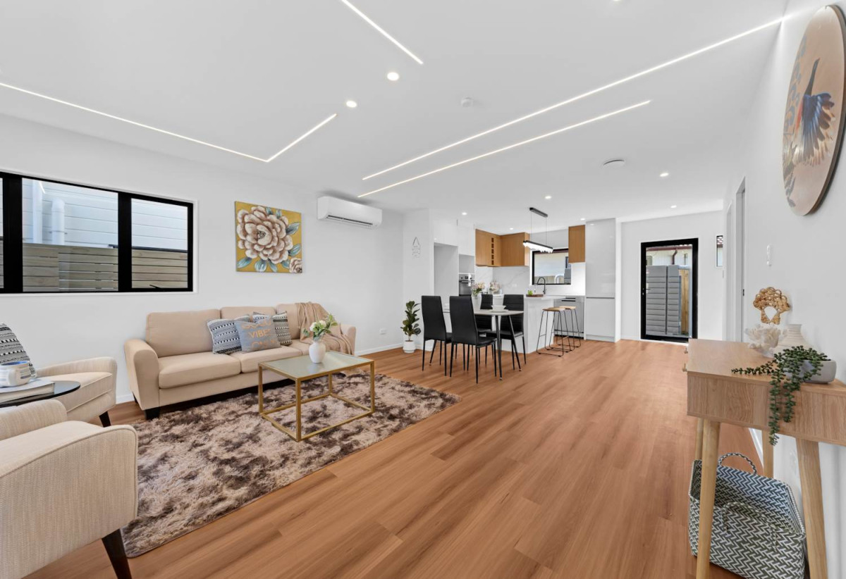 Brandnew 4 beds 2.5 baths (4 toilets) home with garage, Lot 2/71 Pah Road, Papatoetoe, Auckland