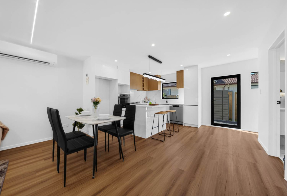 Brandnew 4 beds 2.5 baths (4 toilets) home with garage, Lot 2/71 Pah Road, Papatoetoe, Auckland