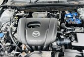 2018 Mazda Axela APPLE CAR PLAY 44000 KMS ONLY Hatchback Automatic, 5 seats, Petrol, 1,500 cc