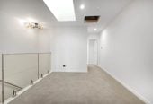 3 beds 3 baths home with car park, 8/399 Massey Road, Mangere East, Auckland