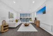 Zoned for BBI & Macleans, 192m2 Standalone 4 beds 2.5 baths home with double garage, 3B Loloma Drive, Half Moon Bay, Auckland
