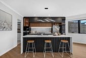 2 kitchens, Brandnew 7 beds (3 ensuites) 5.5 baths house with double garage and 2 beds granny, 76b Koromeke Street, Flat Bush, Auckland