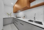 2 kitchens, Brandnew 7 beds (3 ensuites) 5.5 baths house with double garage and 2 beds granny, 76b Koromeke Street, Flat Bush, Auckland