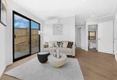 2 kitchens, Brandnew 7 beds (3 ensuites) 5.5 baths house with double garage and 2 beds granny, 76b Koromeke Street, Flat Bush, Auckland
