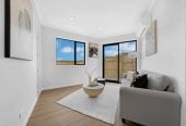 2 kitchens, Brandnew 7 beds (3 ensuites) 5.5 baths house with double garage and 2 beds granny, 76b Koromeke Street, Flat Bush, Auckland