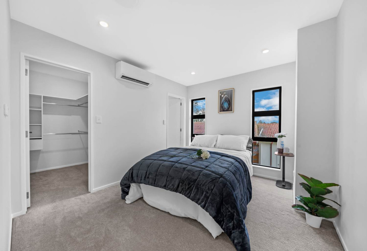 Brandnew 4 beds 2.5 baths (4 toilets) home with garage, Lot 4/71 Pah Road, Papatoetoe, Auckland