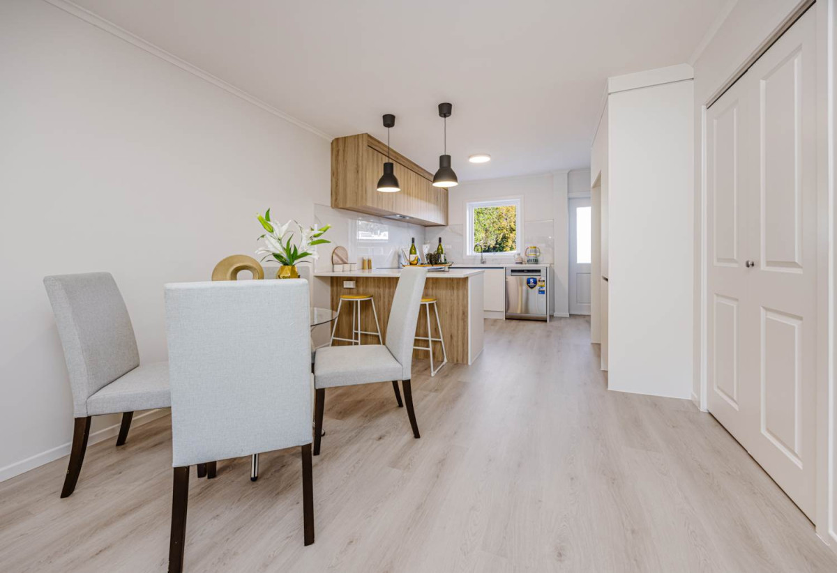 Double Grammar school zone, Renovated 2 beds 1 bath home with carport, Zoned for Auckland Grammar and Epsom Girls’ Grammar, 6/29 Birdwood Crescent, Parnell, Auckland