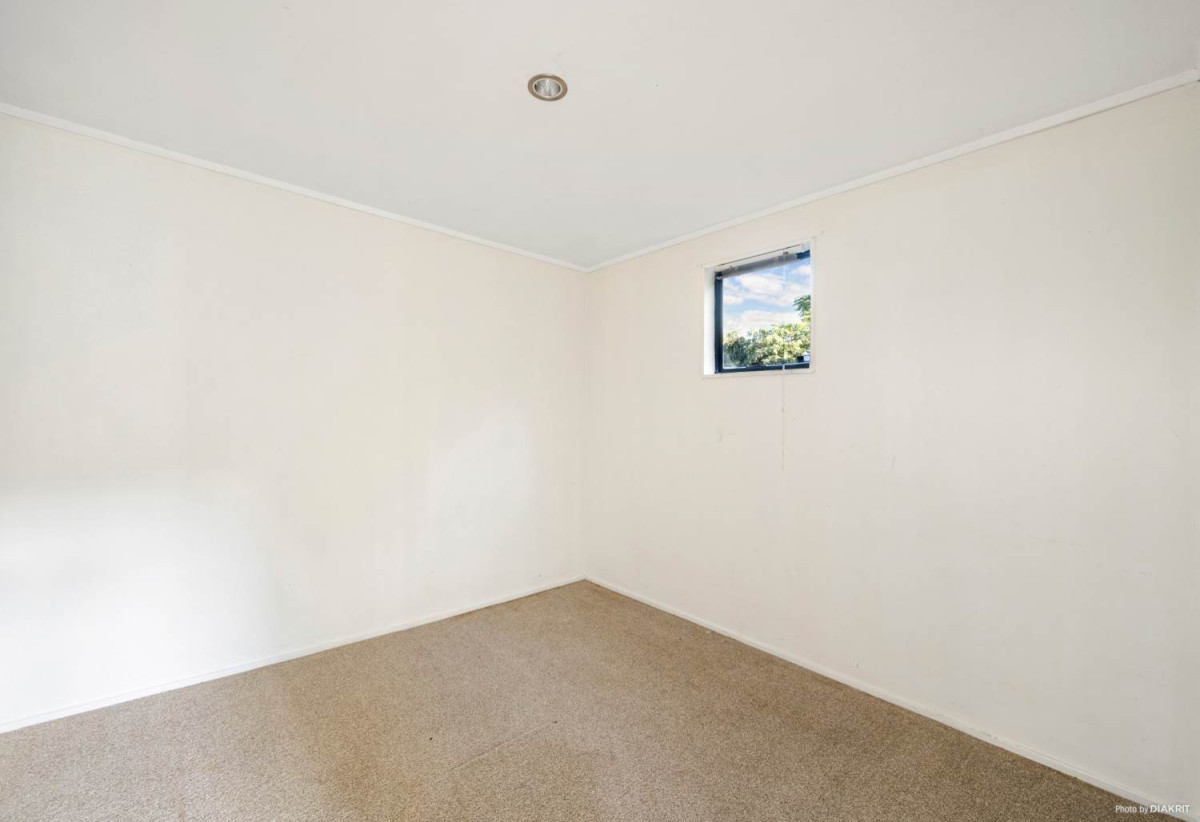 620m2 section, 3 beds 1.5 baths house with double carport, the standalone garage has been thoughtfully converted into a rumpus room and 2 flexi rooms, 6 Rainbow Place, Wattle Downs, Auckland