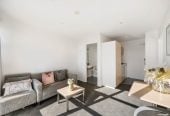 Double Grammar school zone, Freehold 1 bed (1 ensuite) 2 baths apartment, 39sqm with a well-size formal lounge, Both the lounge and bedrooms have floor-to-ceiling windows, Furniture package is included, move-in ready, 1.1 km to Auckland Girls’ Grammar School, 1.6 km to Auckland Grammar, 1110/85 Wakefield Street, City Centre, Auckland