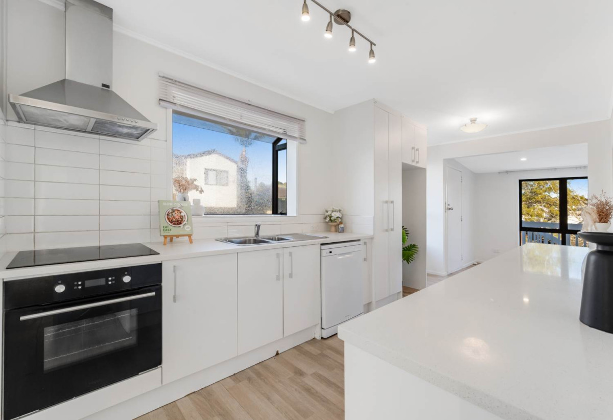 620m2 section, 3 beds 1.5 baths house with double carport, the standalone garage has been thoughtfully converted into a rumpus room and 2 flexi rooms, 6 Rainbow Place, Wattle Downs, Auckland