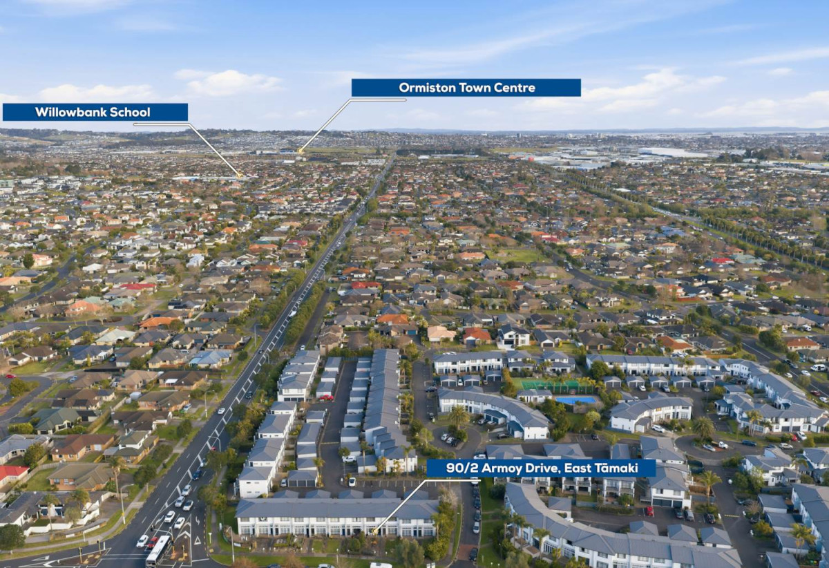 Once in 14 years, Must Sell – Vendors Moving to Retirement Village, Botany Downs Secondary College zone, 2 beds (2 ensuites) 2.5 baths home with single garage and 1 car park, Enjoy exclusive resident access to a swimming pool, tennis court and gym at no extra cost, Short walk to the mall and Botany Downs Secondary College, 90/2 Armoy Drive, East Tamaki, Auckland